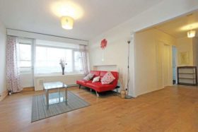 2 bedroom Flat to re...